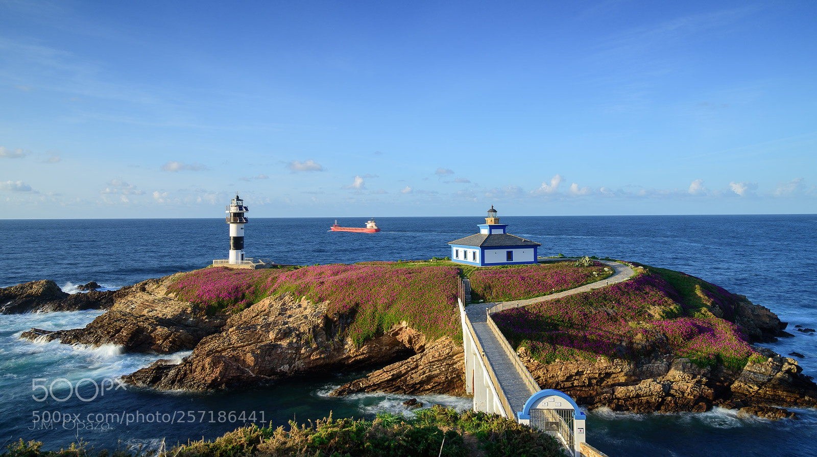 Nikon D750 sample photo. Faro illa pancha. photography