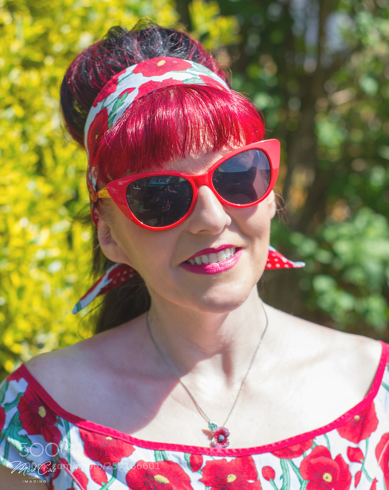 Canon EOS 550D (EOS Rebel T2i / EOS Kiss X4) sample photo. Beautifully retro photography