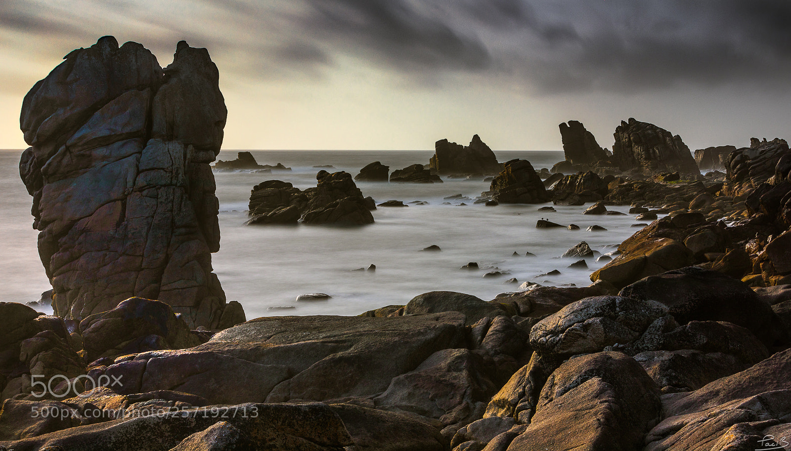 Canon EOS 5D Mark IV sample photo. Rocks at pern cape photography