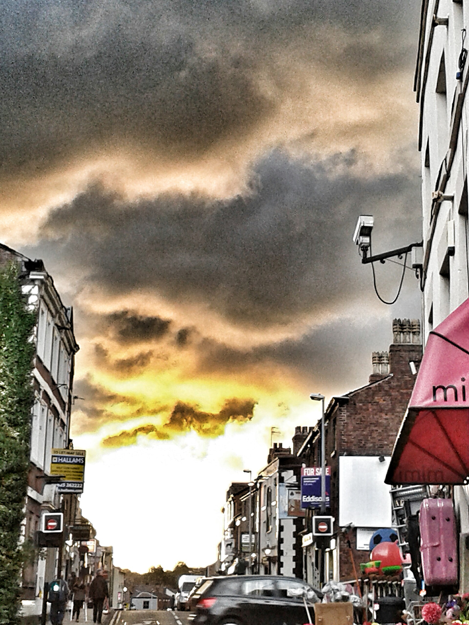 Samsung Galaxy S3 Mini sample photo. Old chestergate photography