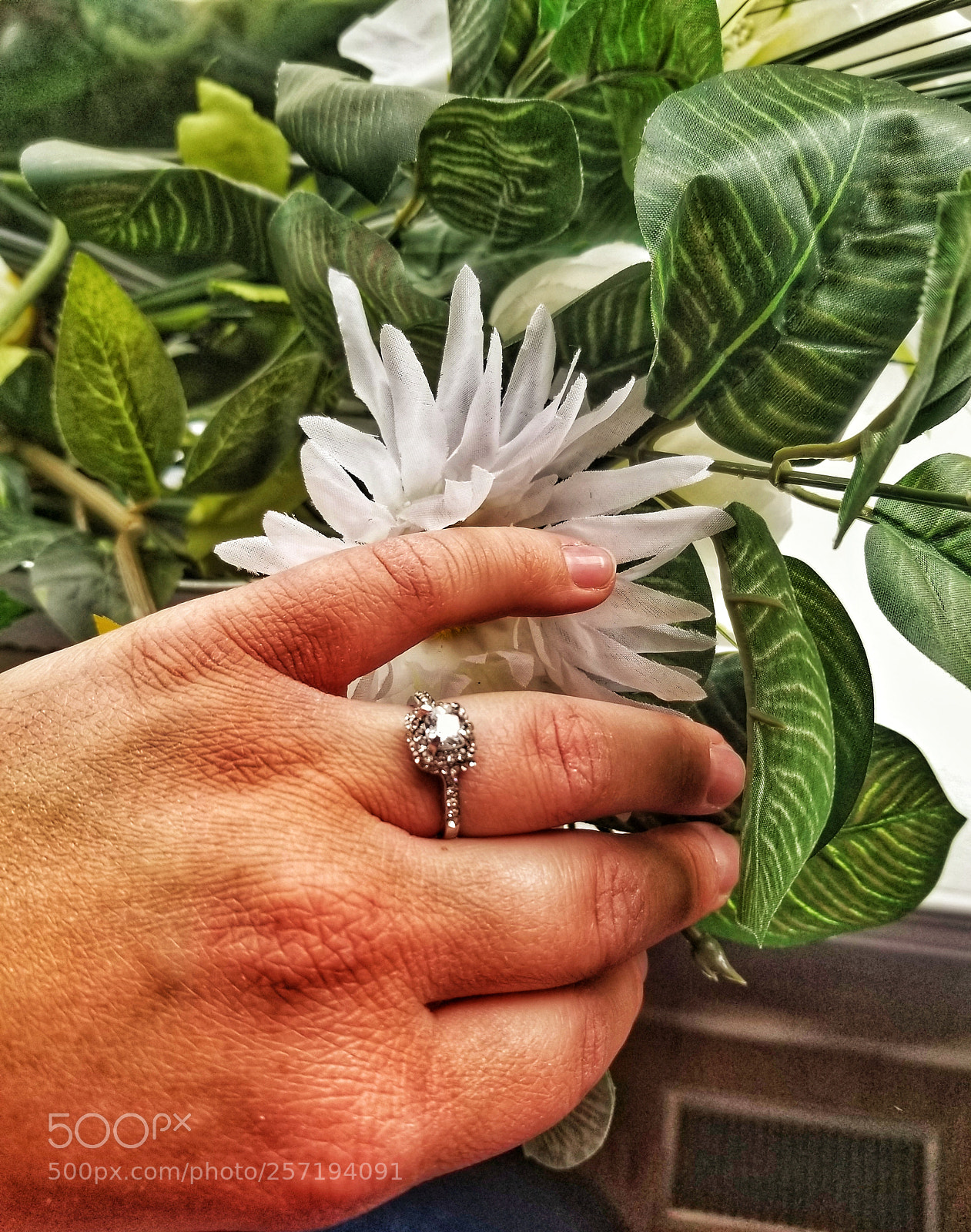 Samsung Galaxy S8 sample photo. Engagement ring photography