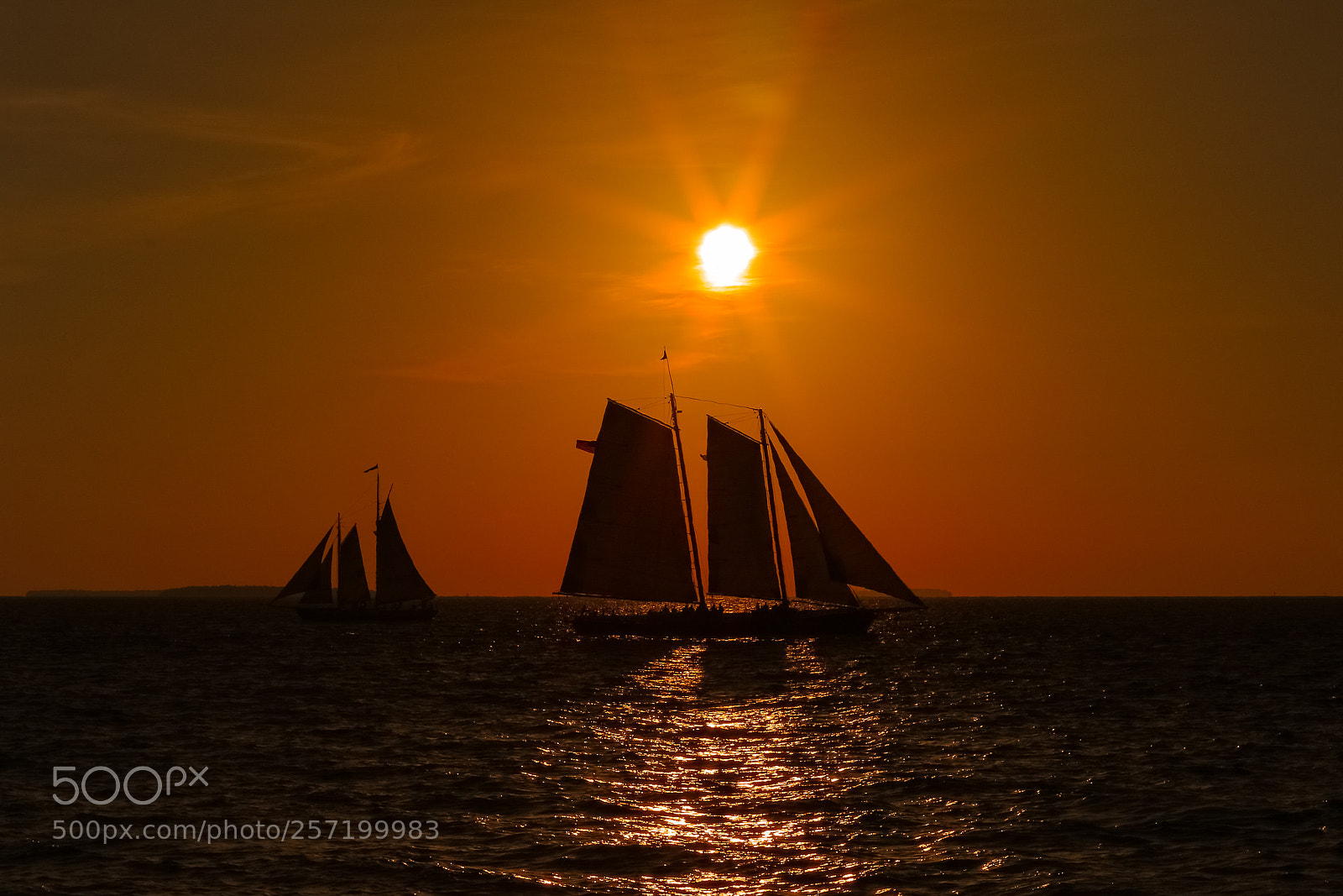 Canon EOS 7D Mark II sample photo. Sunset key photography