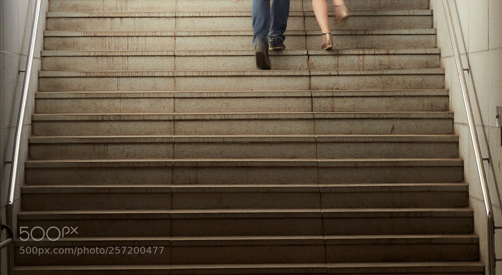 Olympus OM-D E-M1 Mark II sample photo. Up the stairs! photography