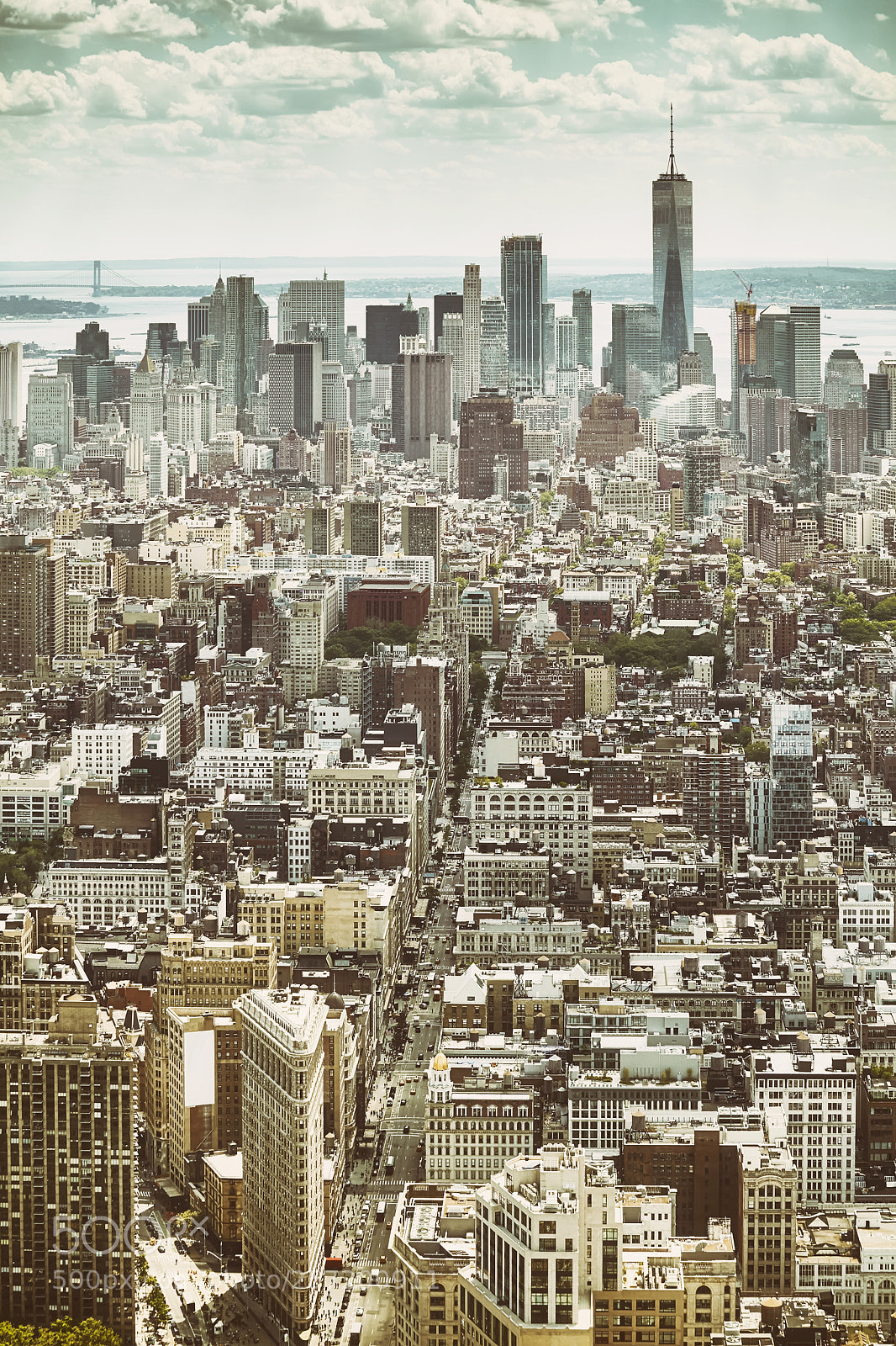 Canon EOS 5D Mark II sample photo. Retro manhattan. photography