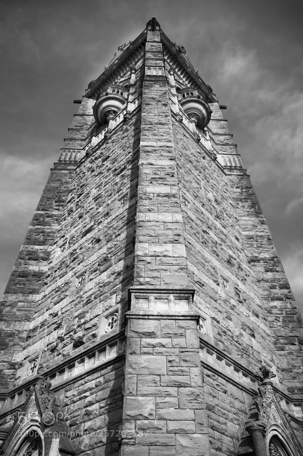 Canon EOS 80D sample photo. Black n white castle photography