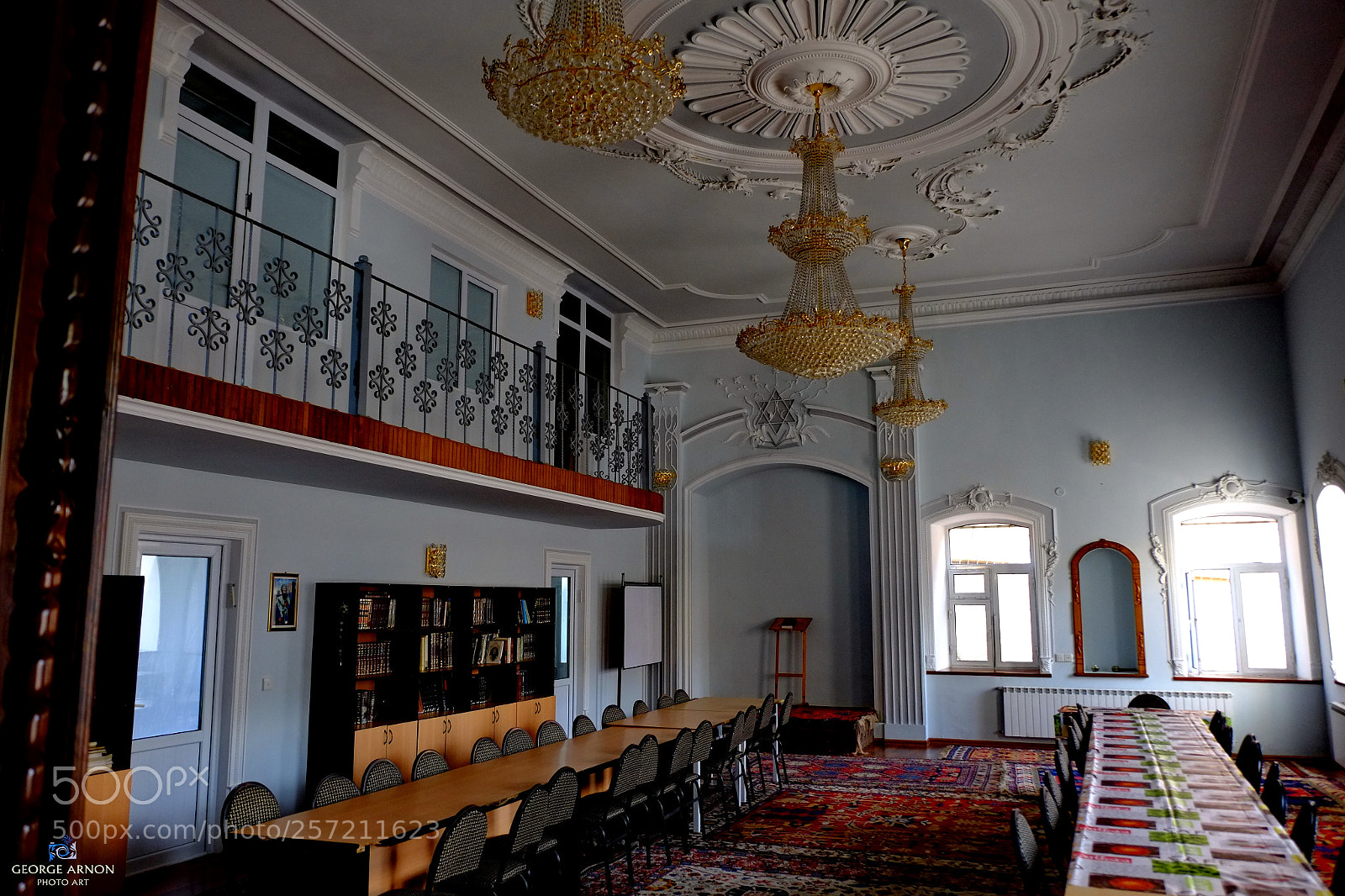 Fujifilm X-Pro1 sample photo. Jewish institute - red photography