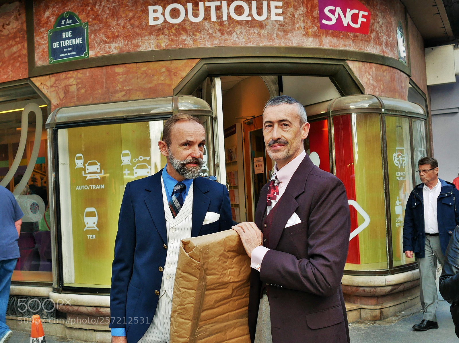 Panasonic Lumix DMC-GX85 (Lumix DMC-GX80 / Lumix DMC-GX7 Mark II) sample photo. Paris photography