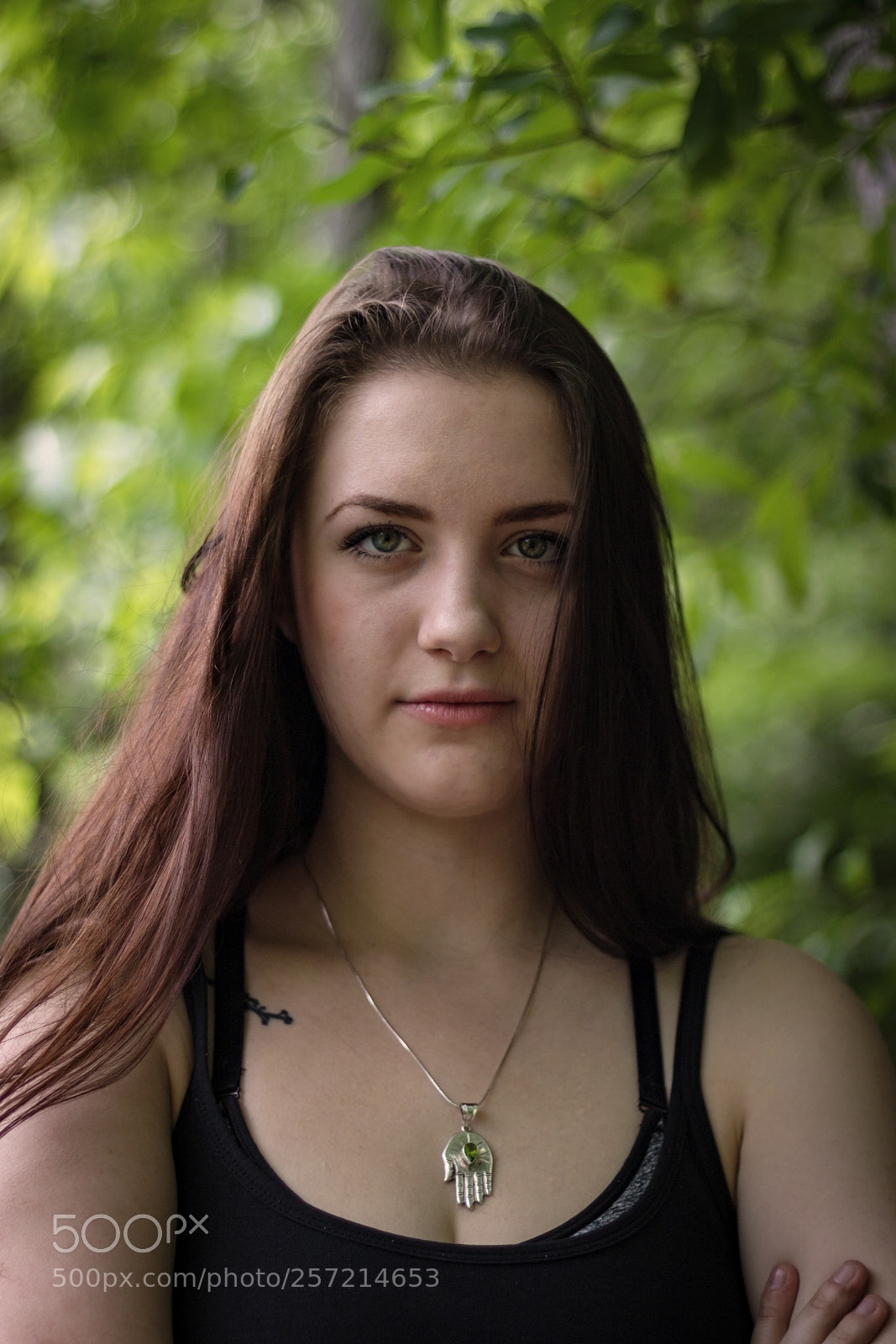 Canon EOS 750D (EOS Rebel T6i / EOS Kiss X8i) sample photo. Headshot photography
