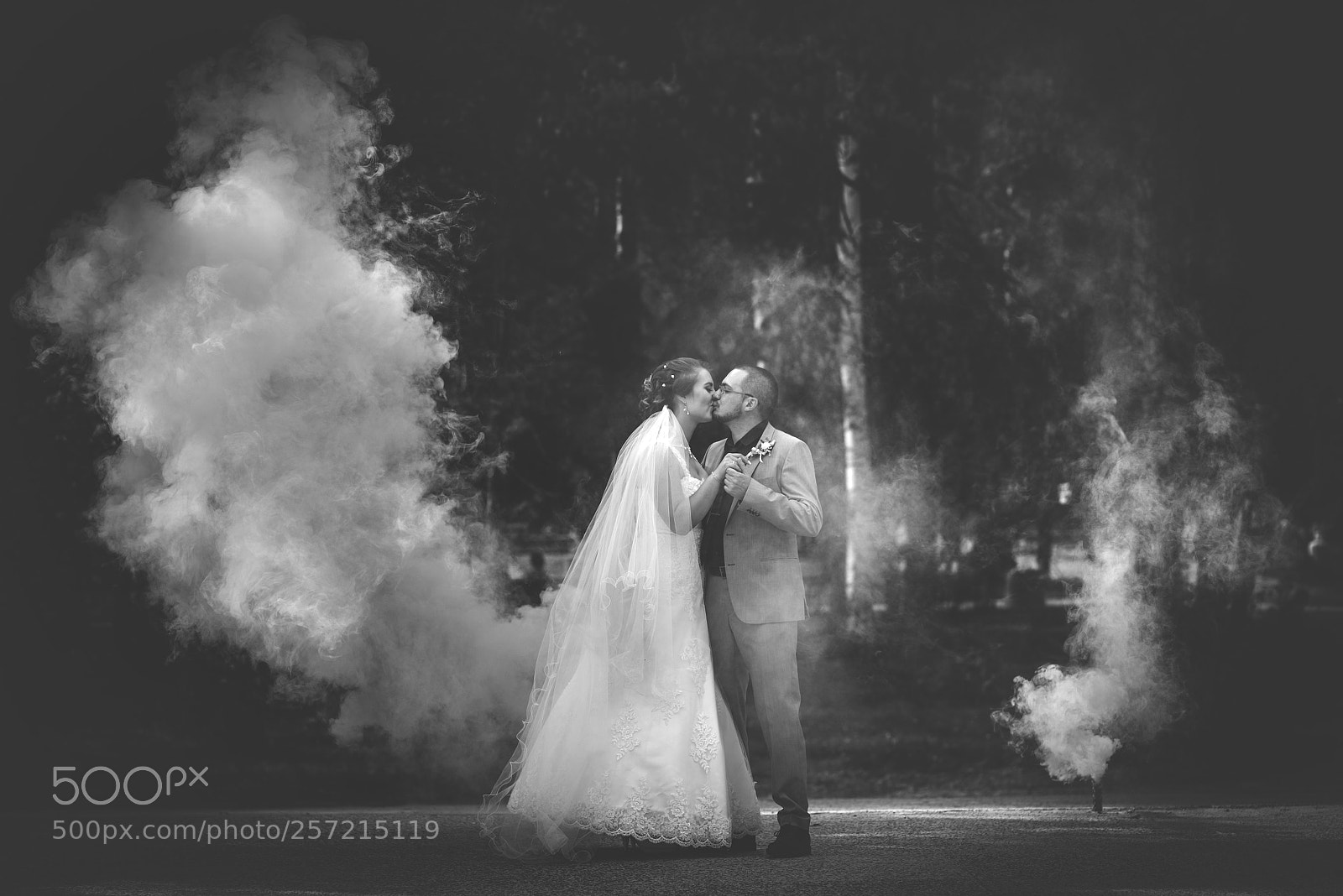 Nikon D750 sample photo. Wedding smoke photography