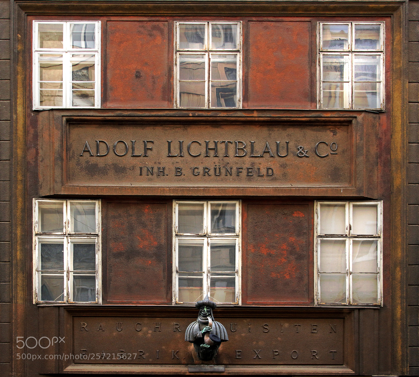 Sony SLT-A77 sample photo. Facade from days gone photography