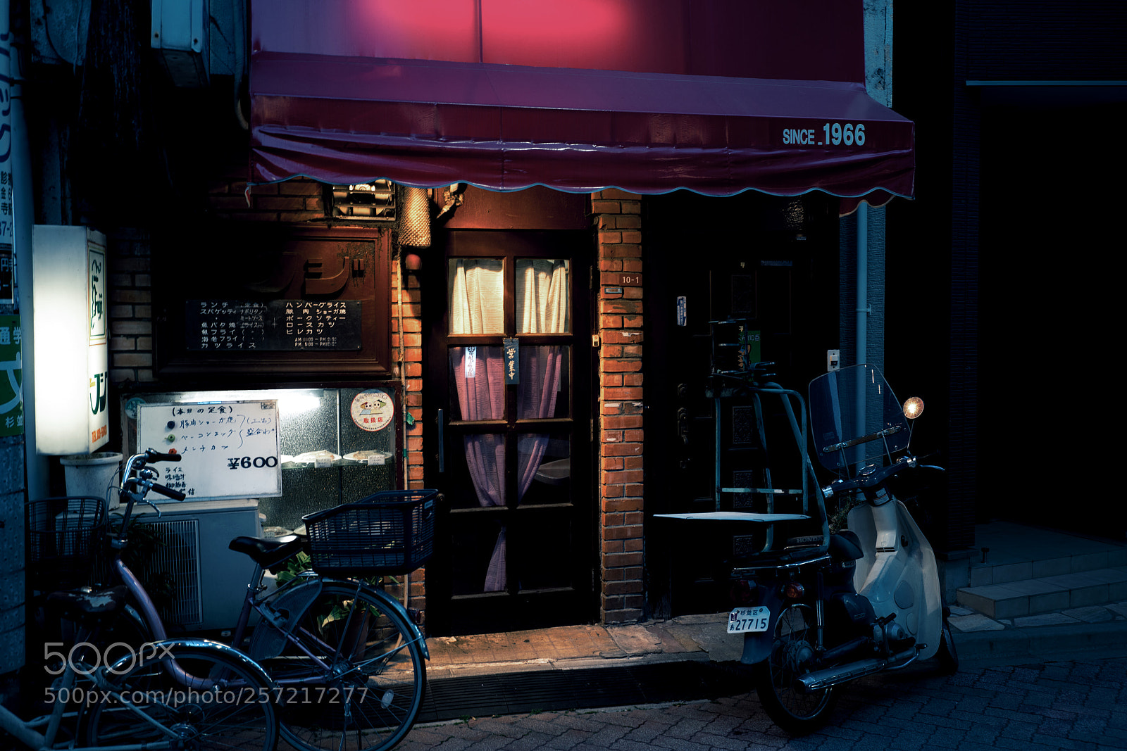 Sony a7R III sample photo. Nakano　洋食 photography