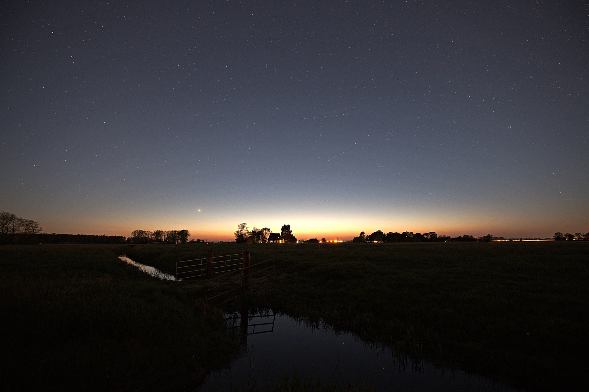 Tamron SP 15-30mm F2.8 Di VC USD sample photo. Night sky photography