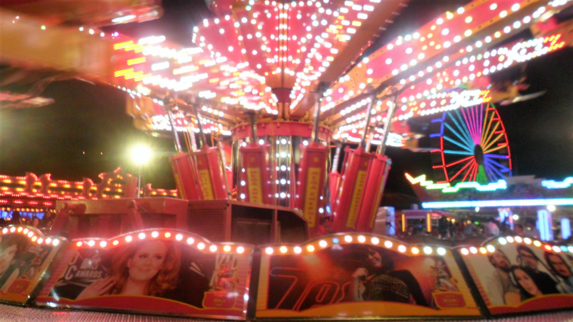 Samsung PL20,PL21 / VLUU PL20,PL21 sample photo. Festa photography