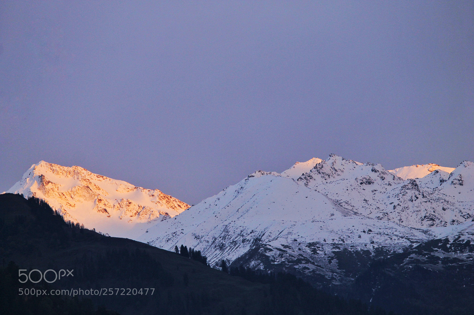 Canon EOS 1100D (EOS Rebel T3 / EOS Kiss X50) sample photo. Snow capped sunsets photography