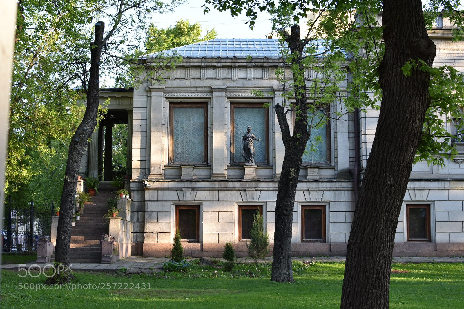 Nikon D3400 sample photo. Stakheev’s mansion photography