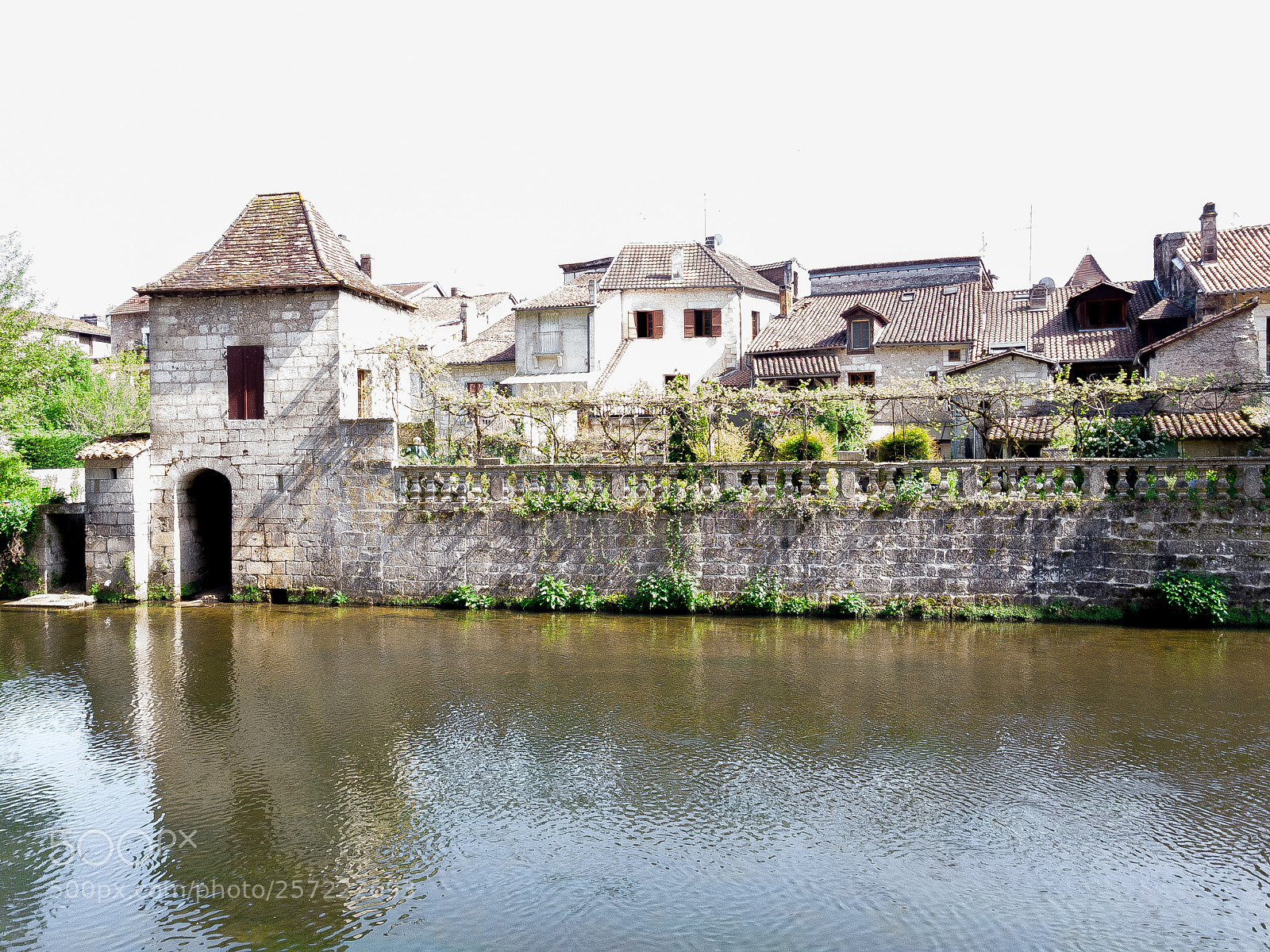 Samsung Galaxy S8 sample photo. Brantome photography