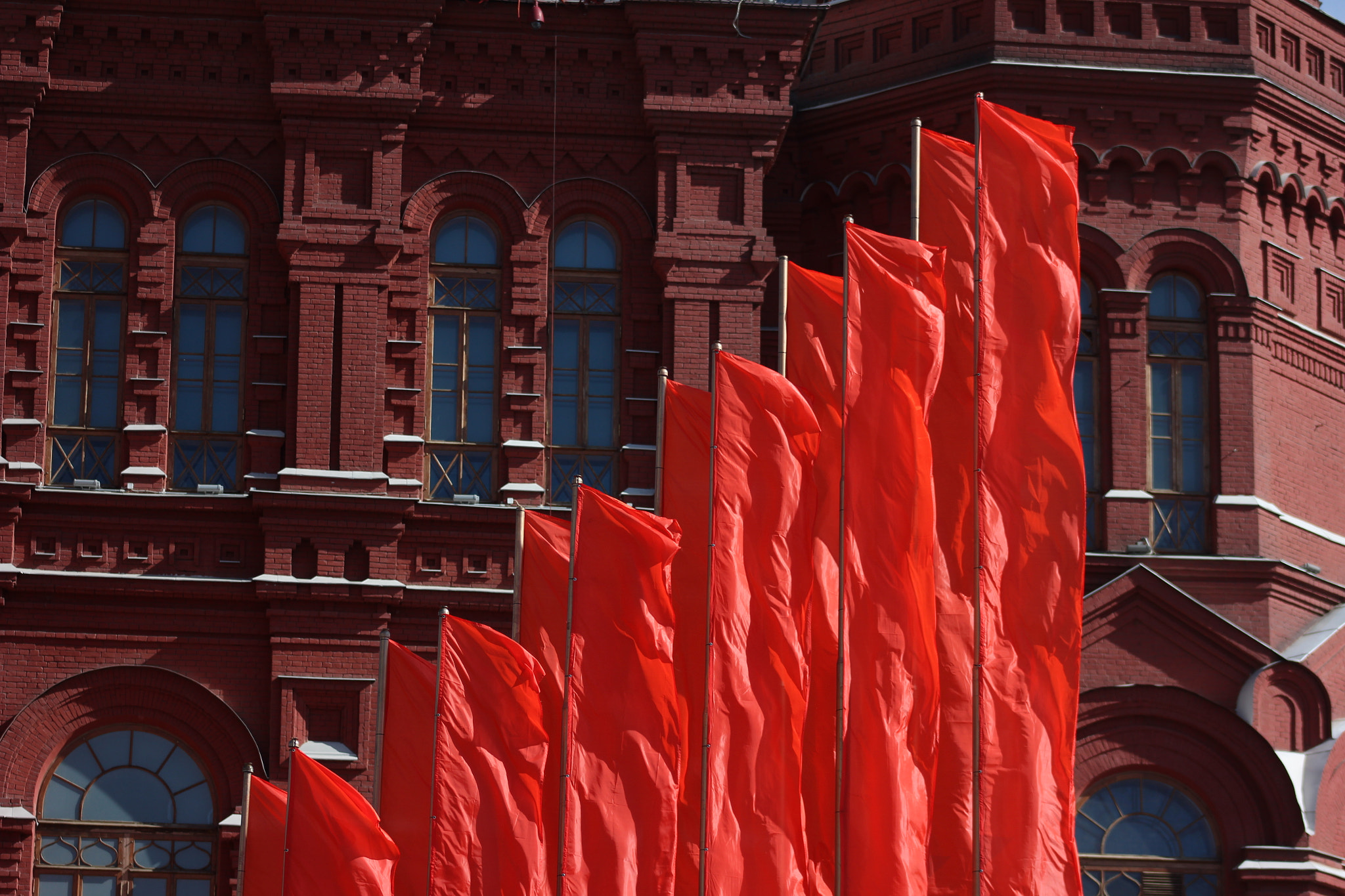 Canon EF 75-300mm f/4-5.6 sample photo. Red flags photography