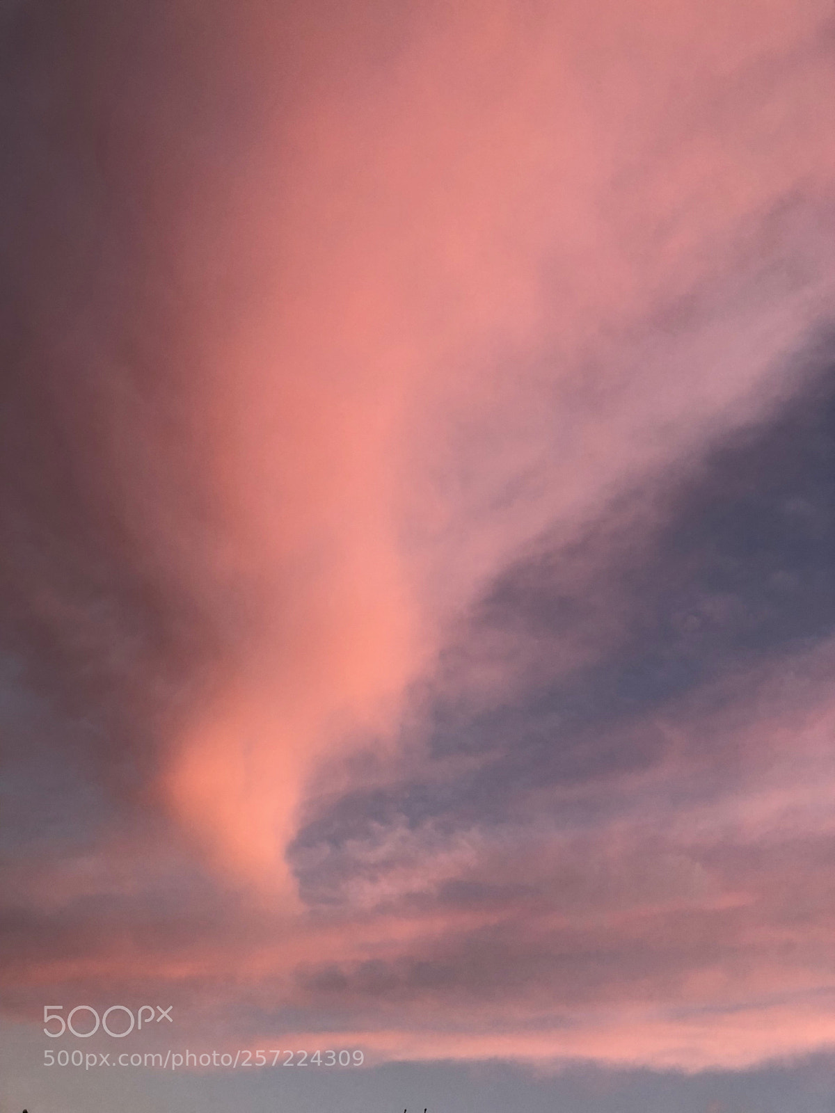 Apple iPhone X sample photo. Cloud photography