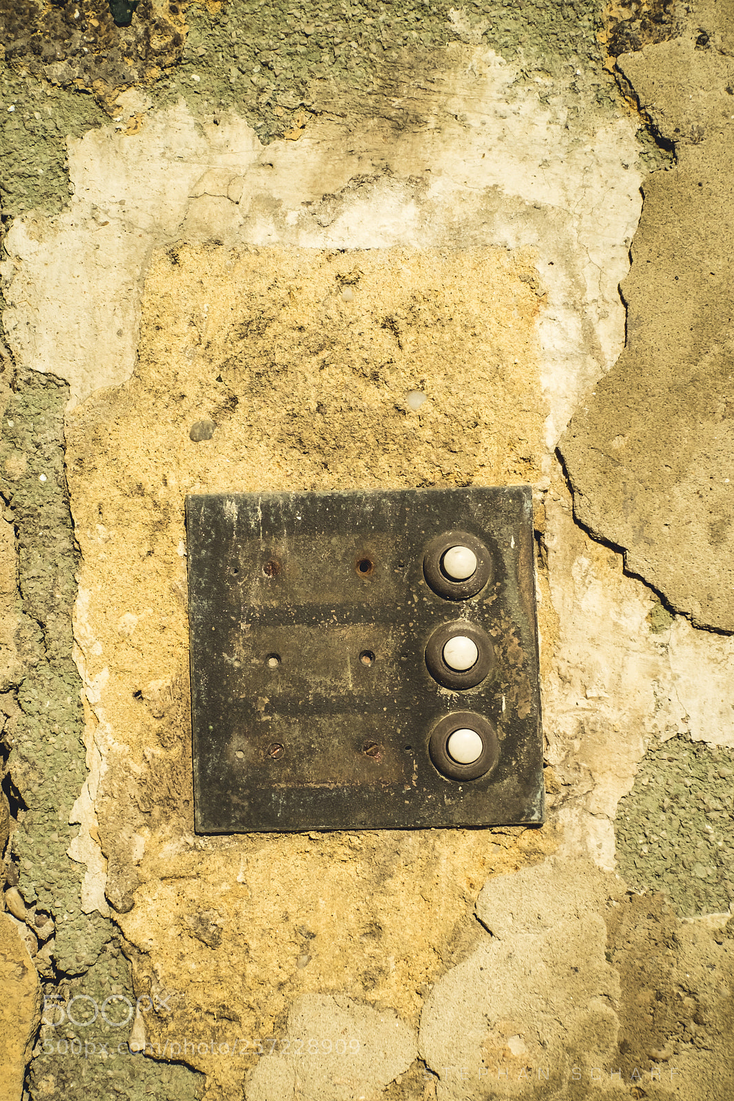 Fujifilm X-T10 sample photo. Doorbell photography