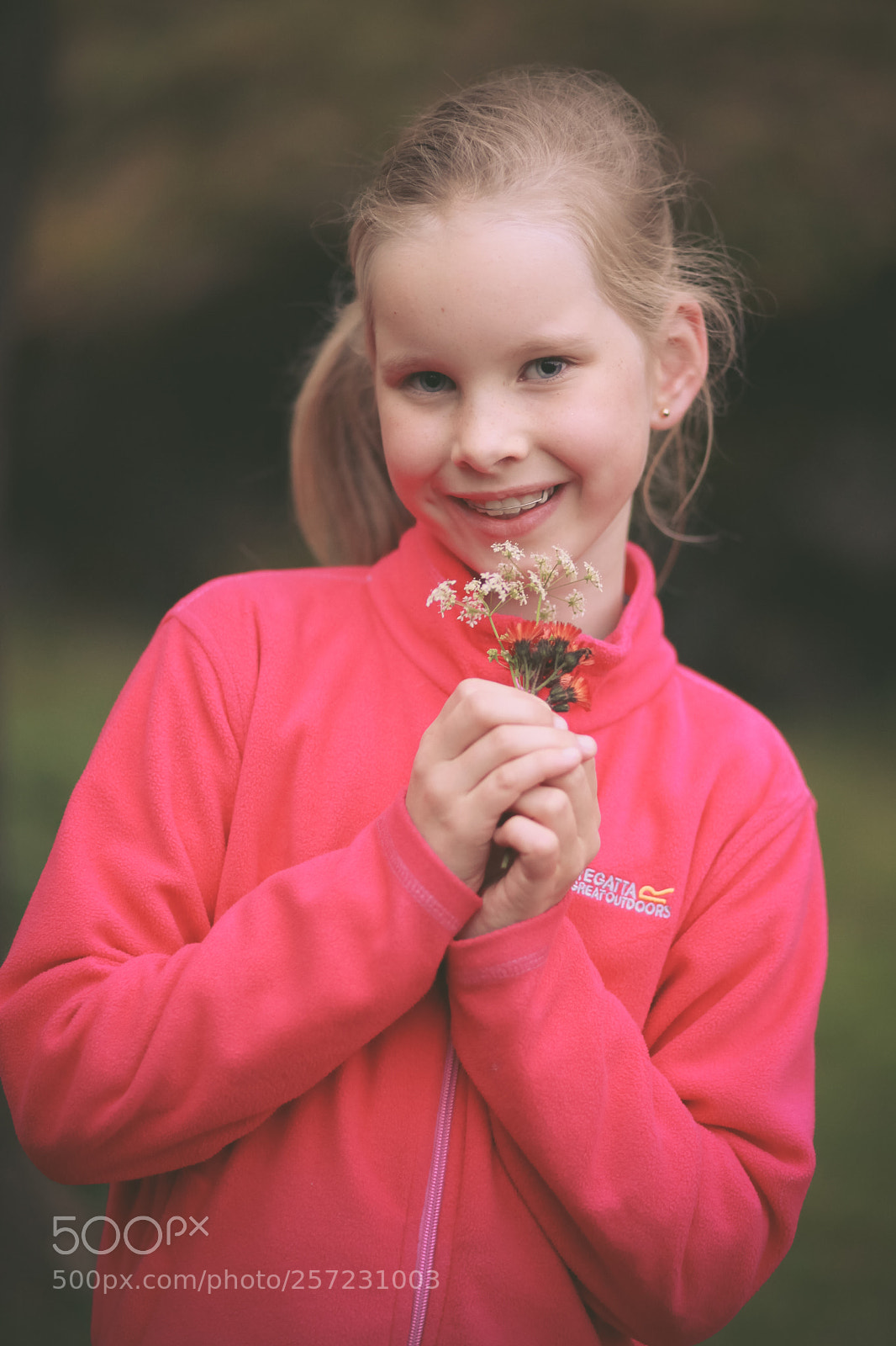 Canon EOS 5D Mark II sample photo. Family photoshoot photography
