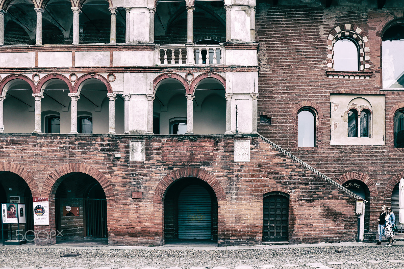 Canon EOS M5 sample photo. Pavia photography