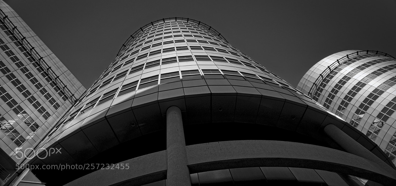 Sony a7 sample photo. Weema exam center rotterdam photography