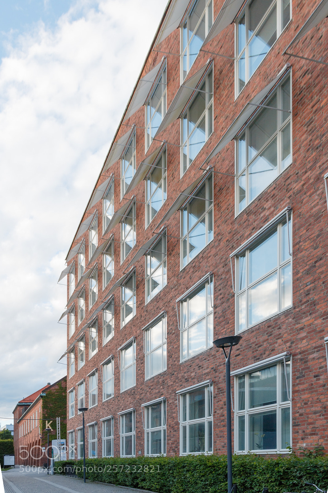 Canon EOS 70D sample photo. Kth building photography