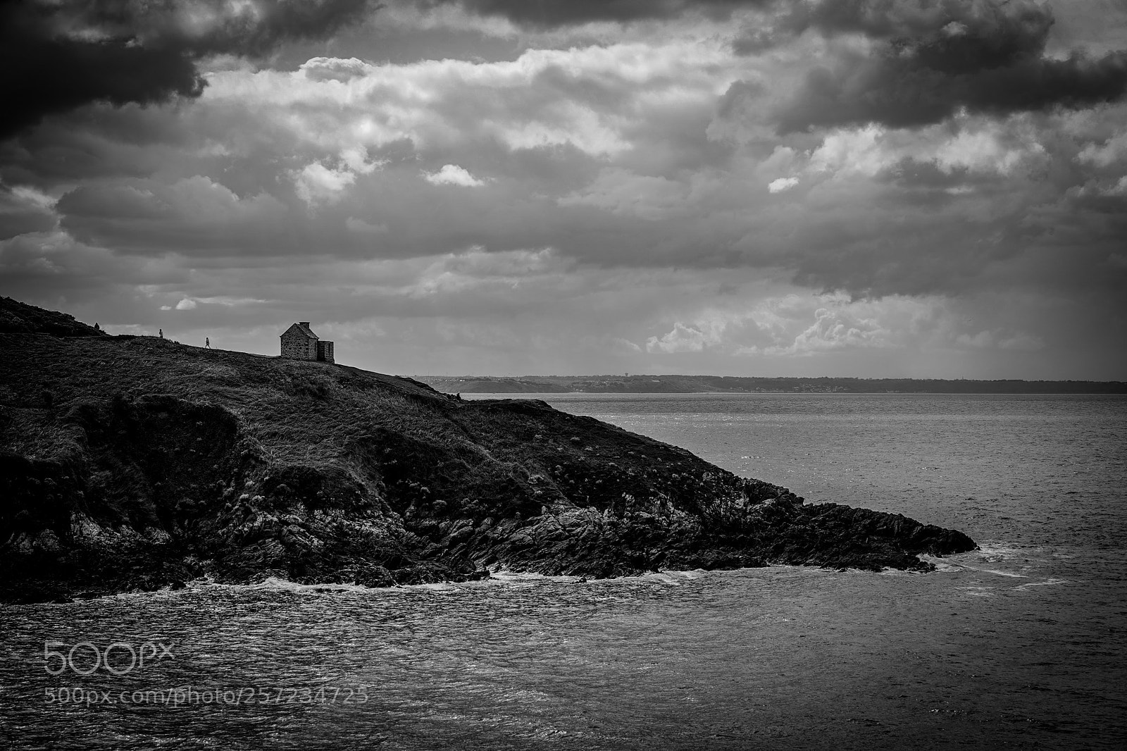 Sony a7 III sample photo. House near the sea photography