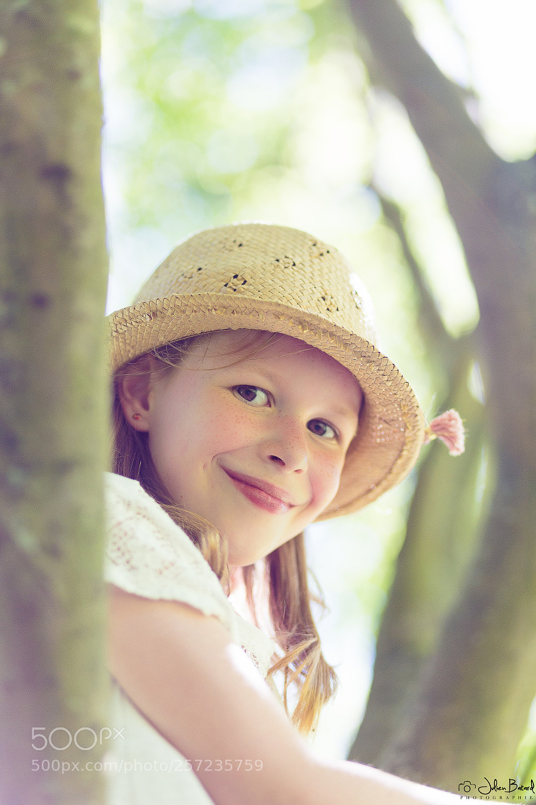 Canon EOS 6D sample photo. Sun and hat... photography