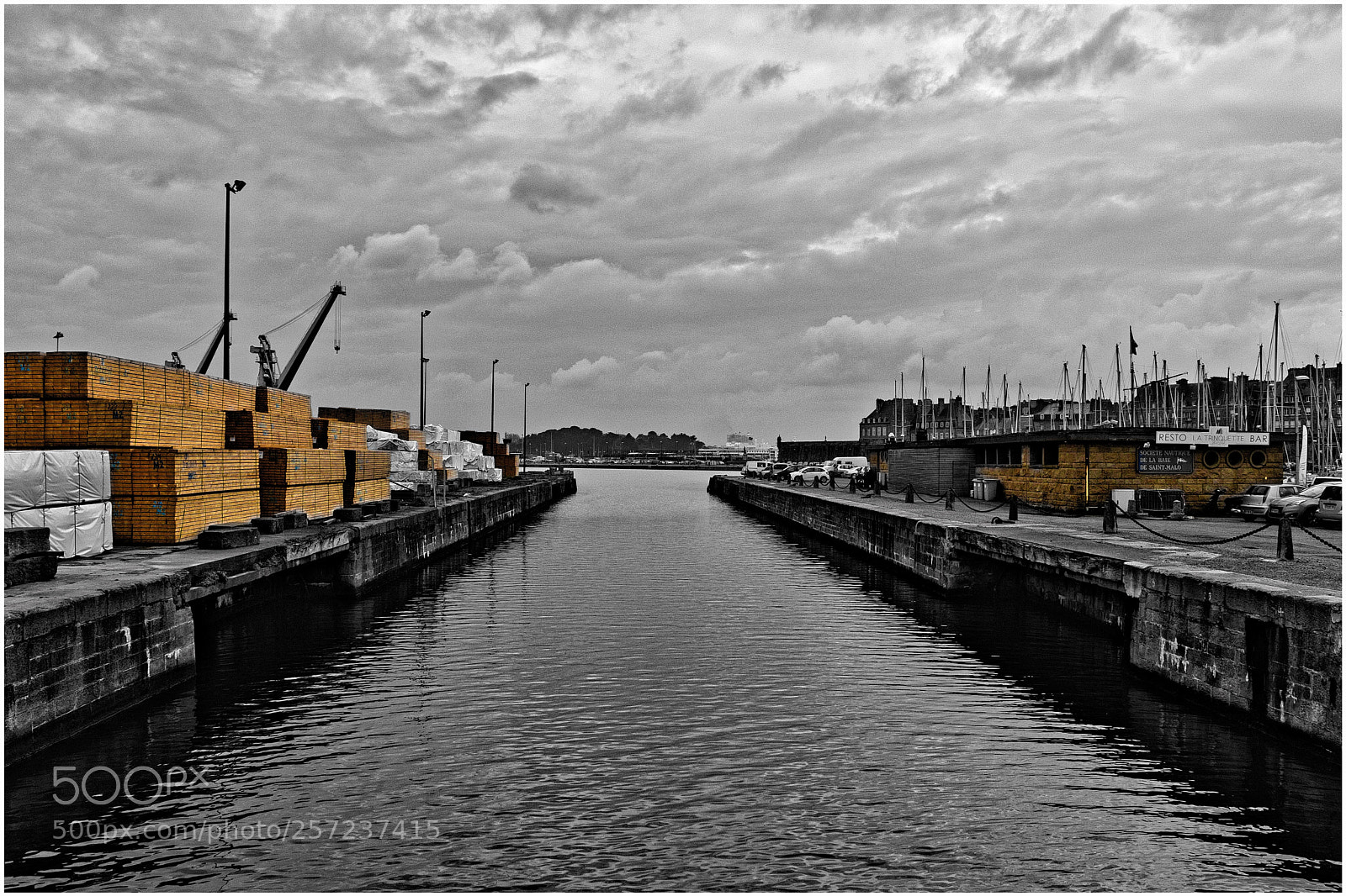 Nikon D5500 sample photo. St malo () () photography