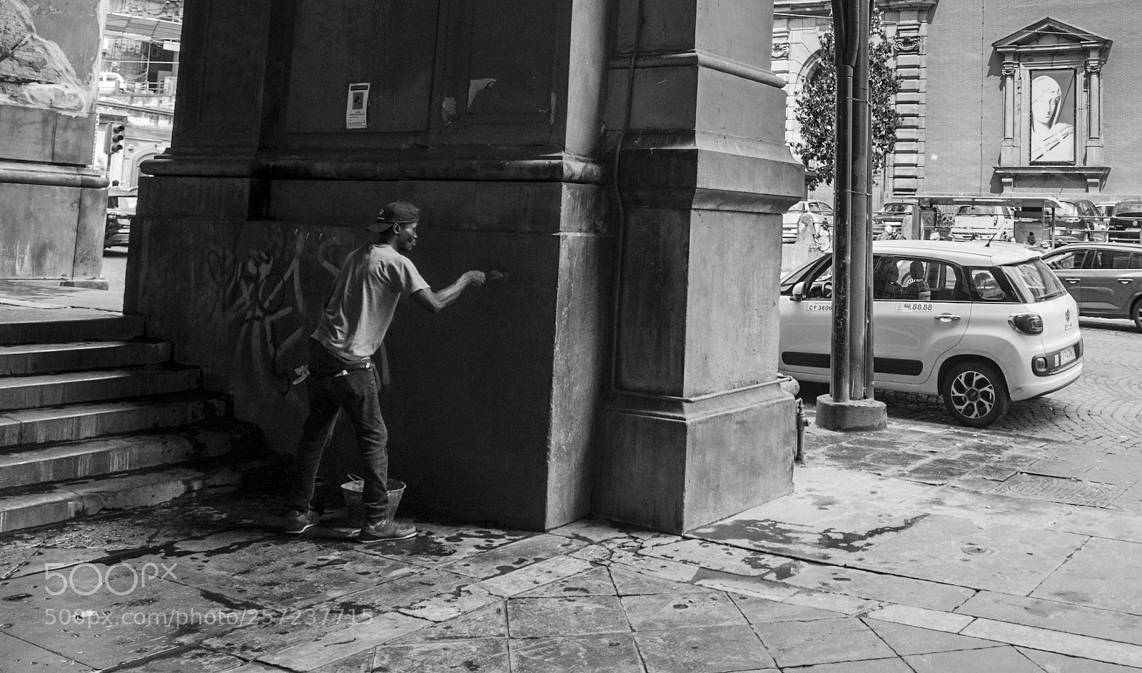 Nikon D850 sample photo. Napoli street life photography