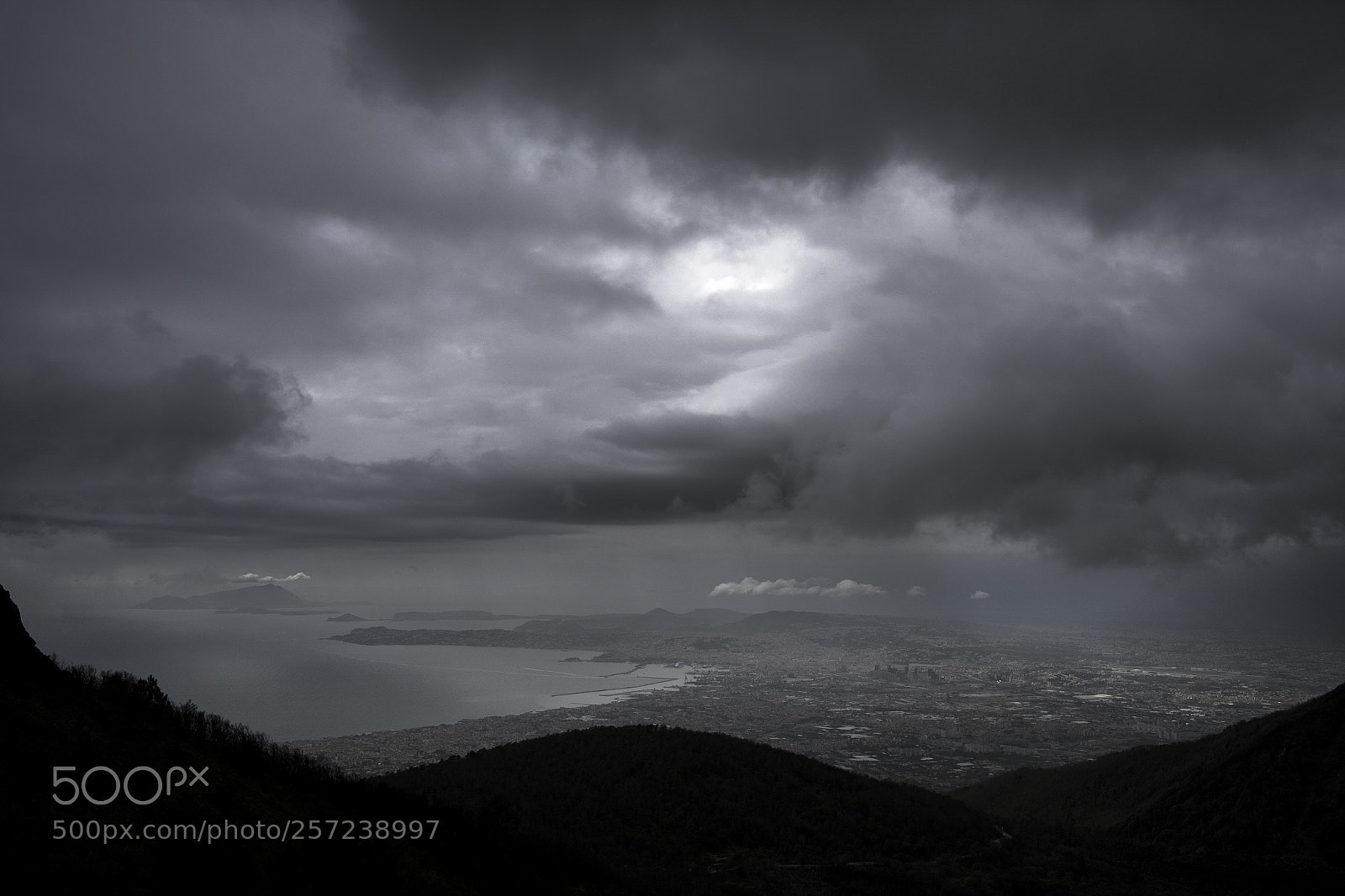 Nikon D850 sample photo. Napoli from vesuvio photography