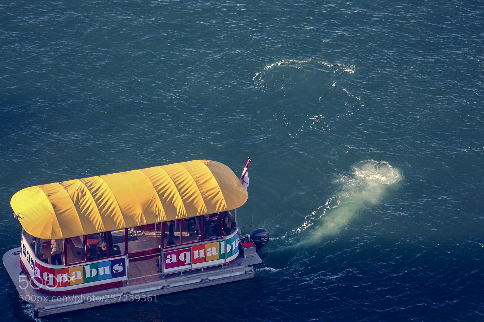 Canon EOS 700D (EOS Rebel T5i / EOS Kiss X7i) sample photo. Aquabus boat to granville photography