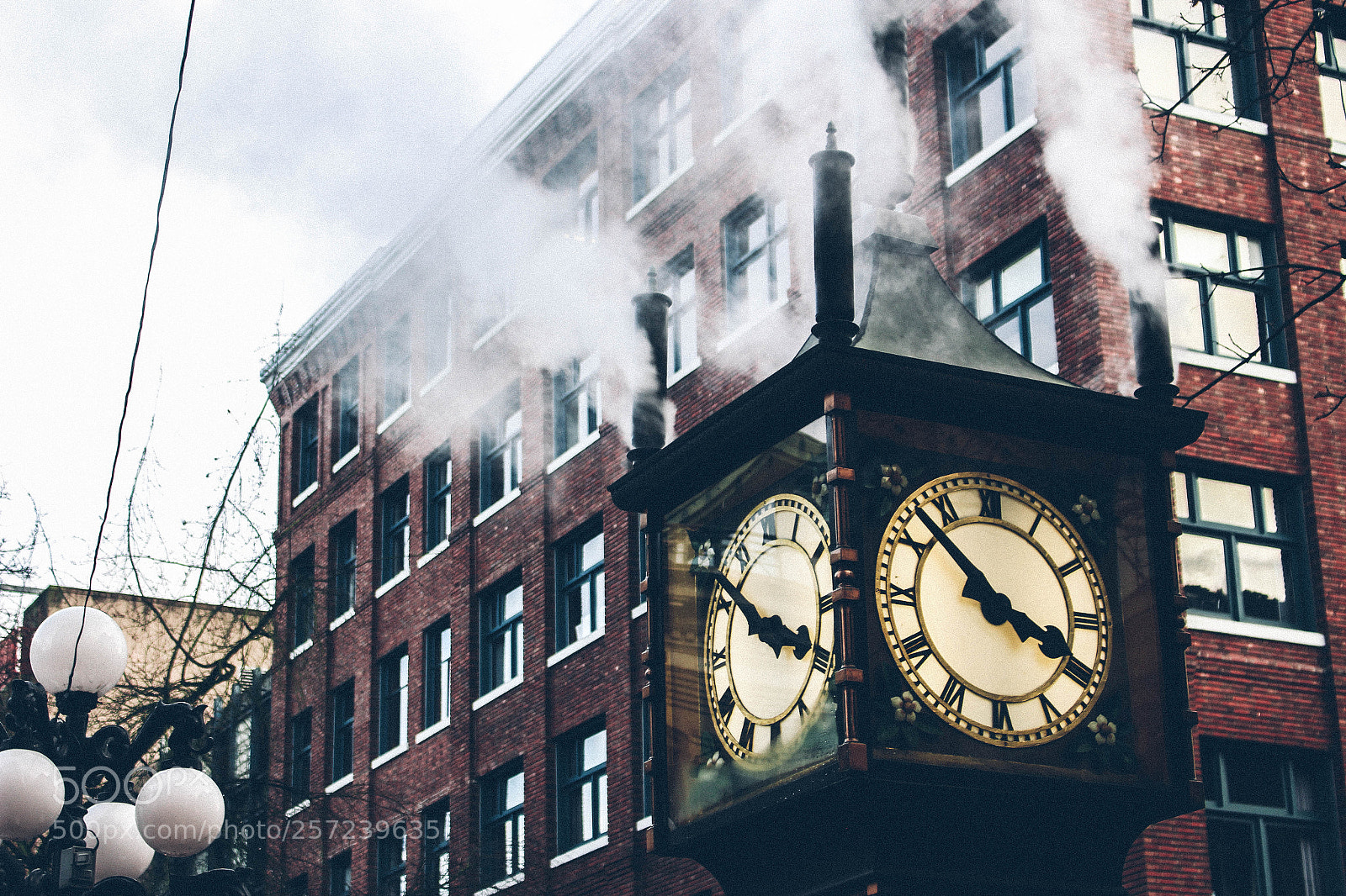Canon EOS 700D (EOS Rebel T5i / EOS Kiss X7i) sample photo. Gastown steam clock on photography
