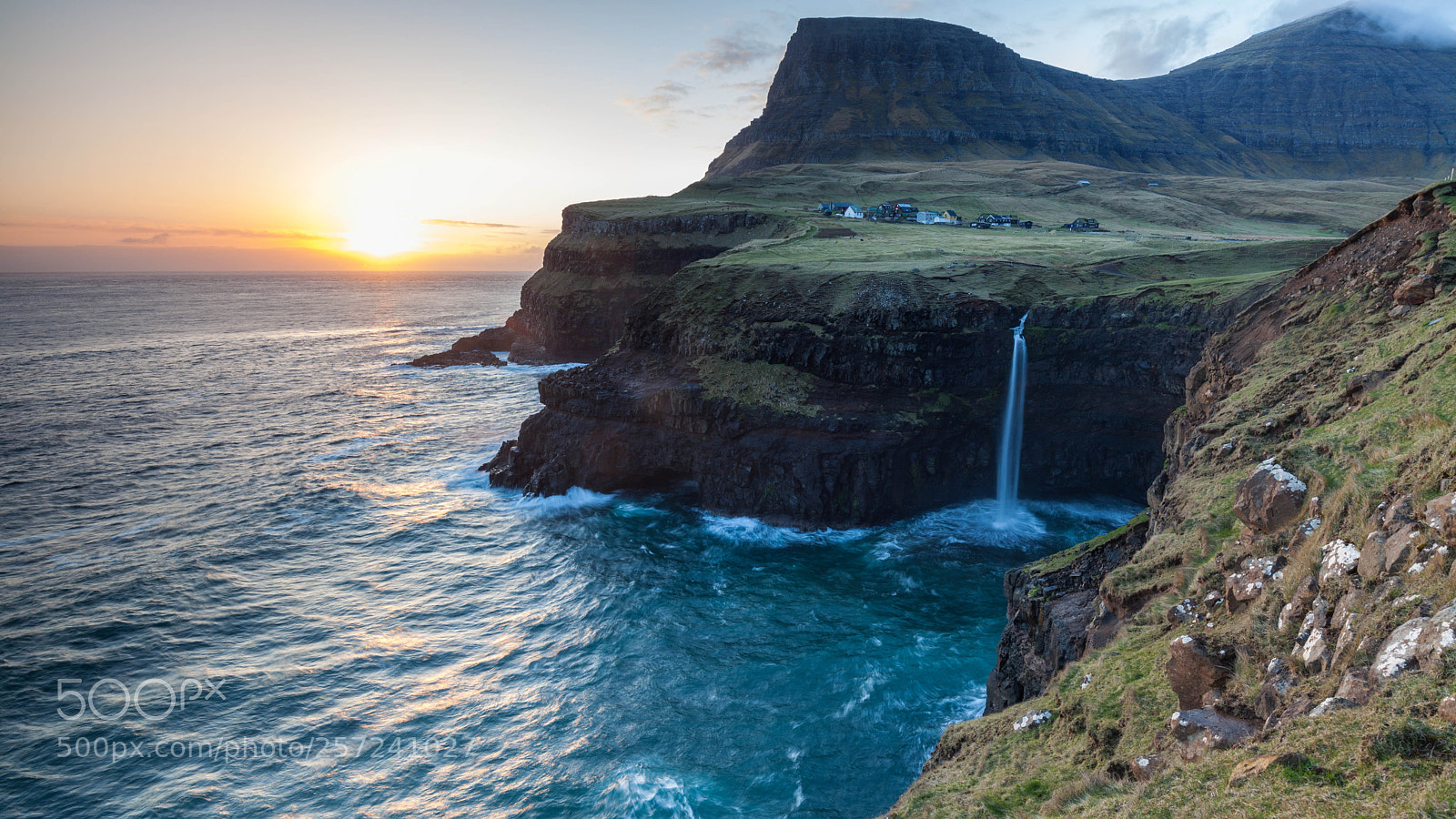 Canon EOS 5D Mark II sample photo. Gasadalur sunset photography