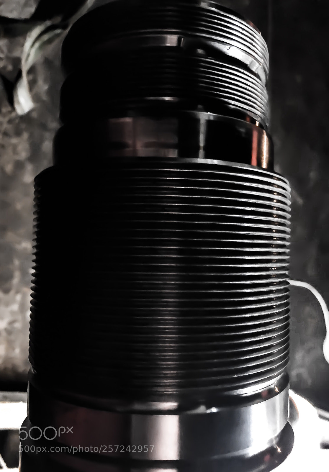 Apple iPhone X sample photo. Cylinder thread. photography