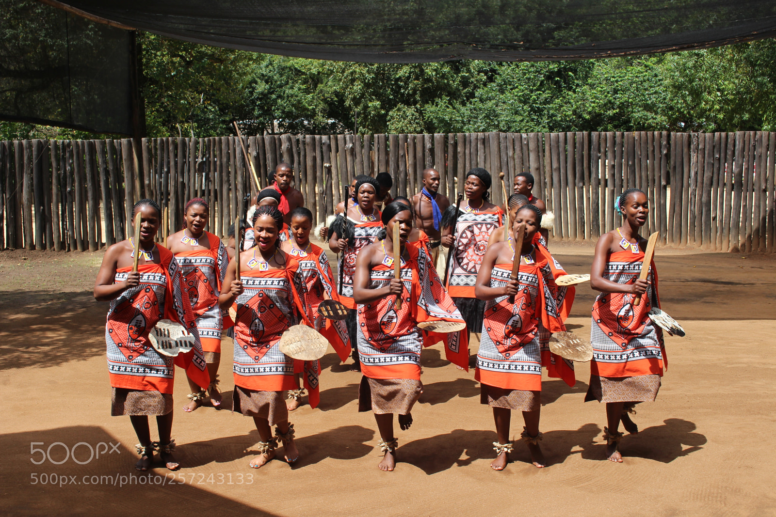 Canon EOS 100D (EOS Rebel SL1 / EOS Kiss X7) sample photo. Dance in swaziland photography