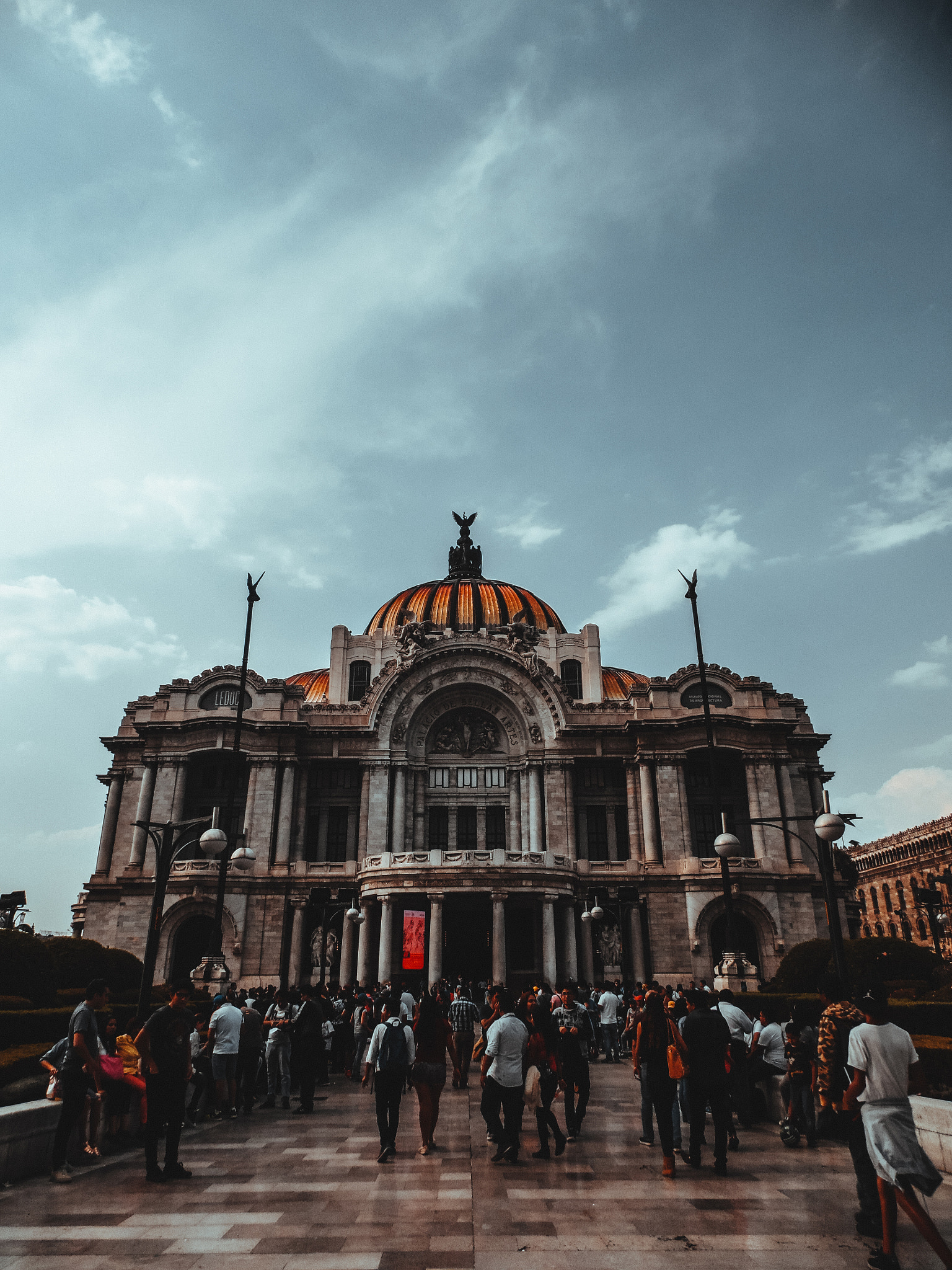 Samsung WB100/  WB101 sample photo. Palacio de bellas artes photography