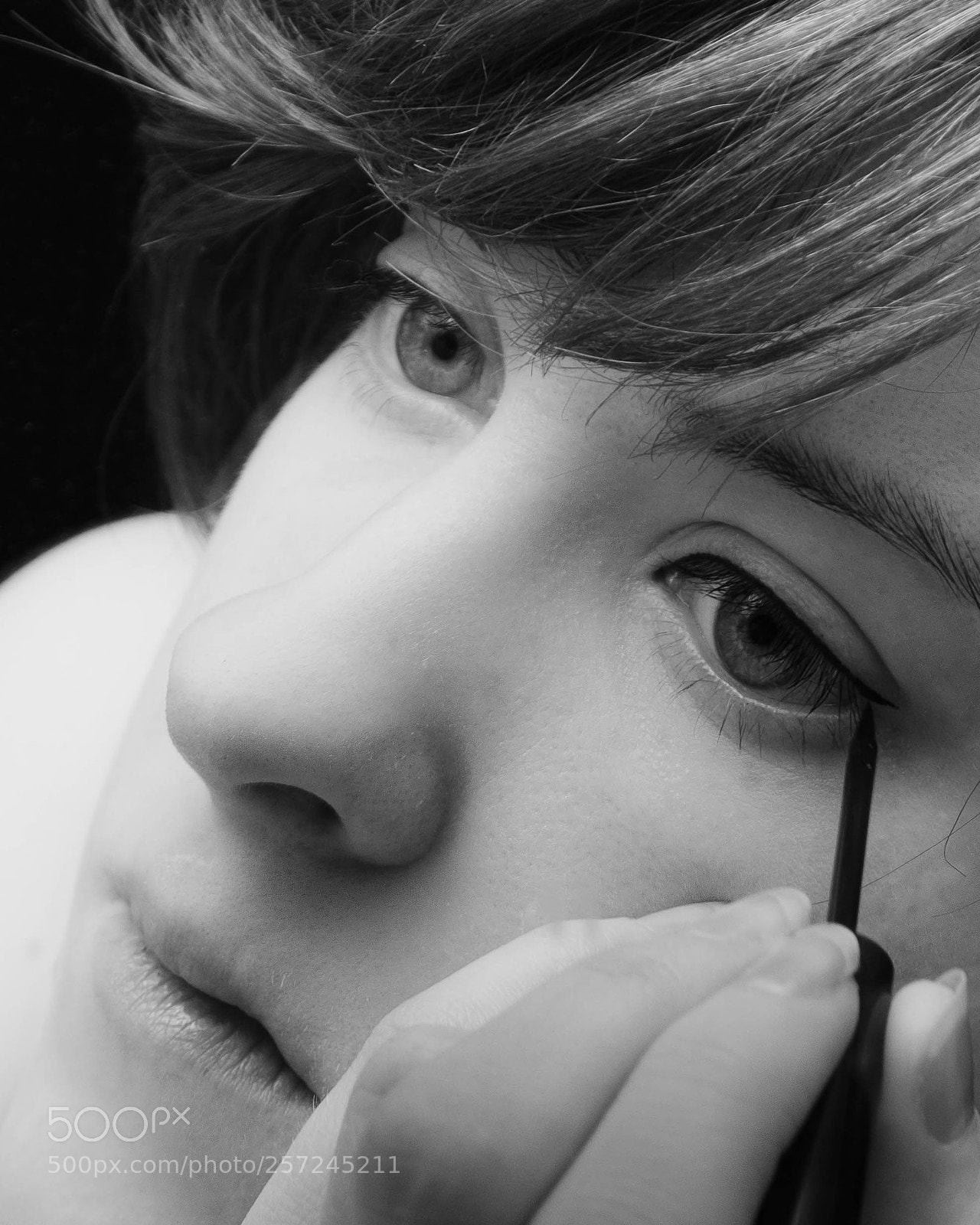 Fujifilm X-T20 sample photo. Morning makeup photography