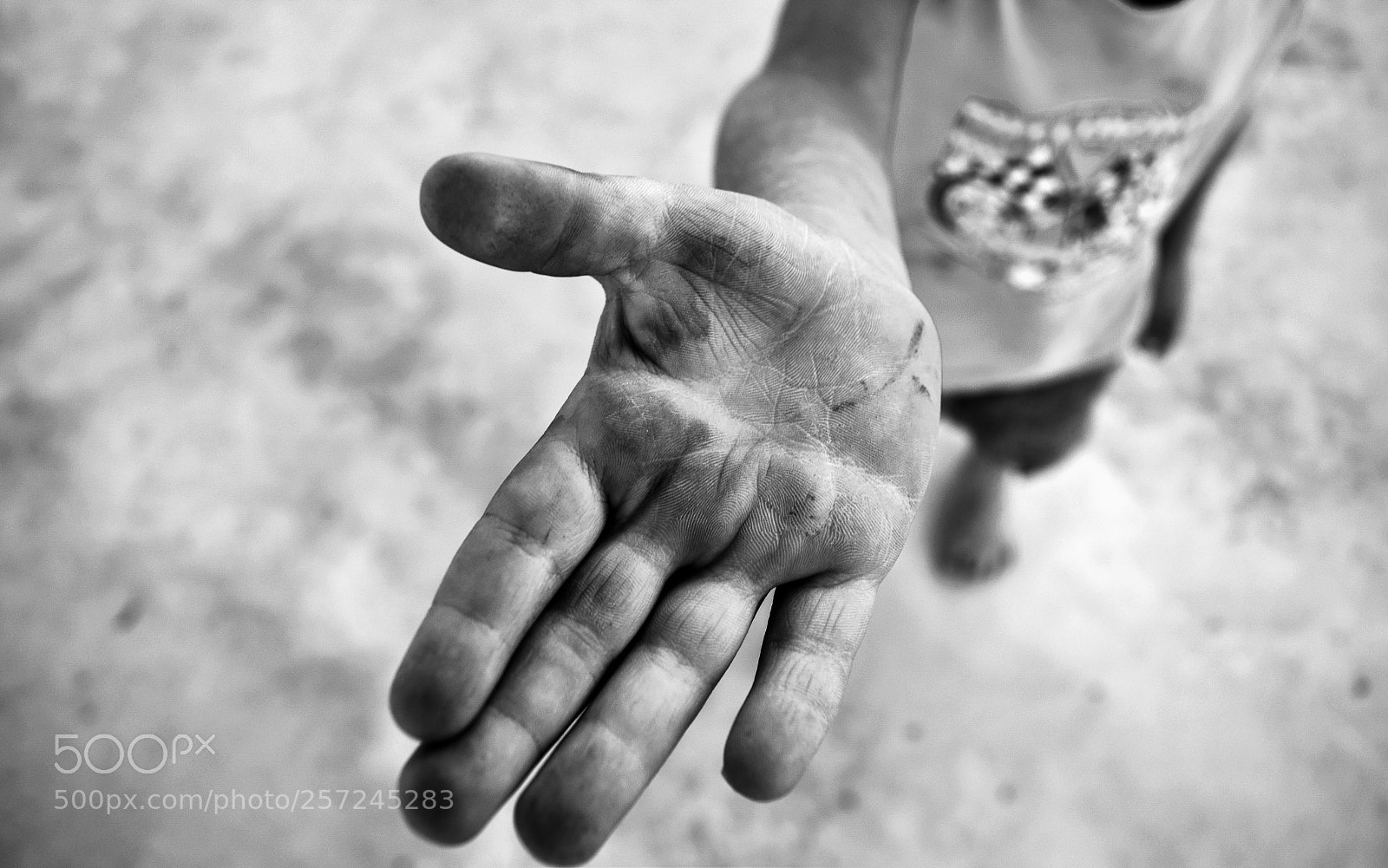 Nikon D5500 sample photo. Hand photography