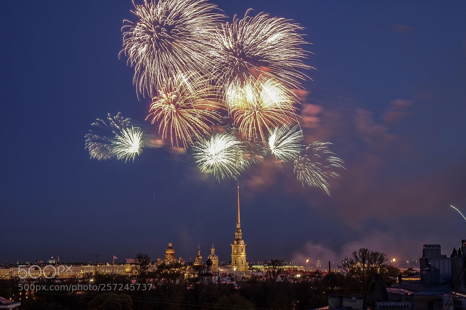 Fujifilm X-T1 sample photo. Victory day fireworks photography