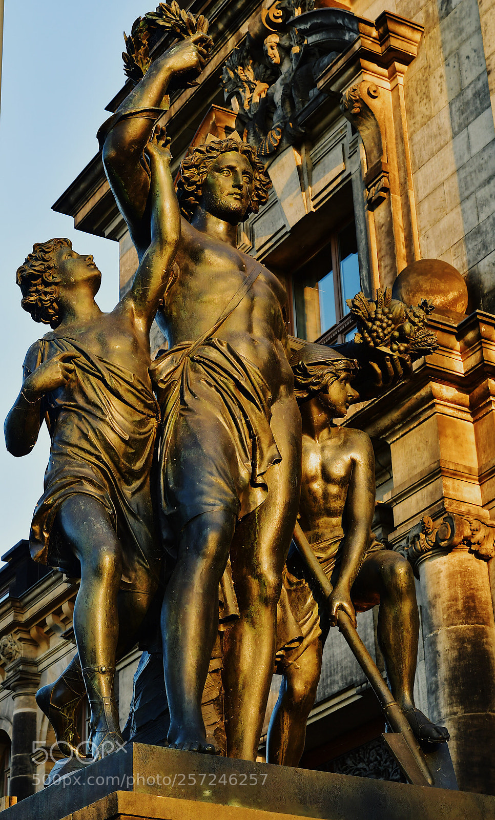 Nikon D500 sample photo. Sculpture photography