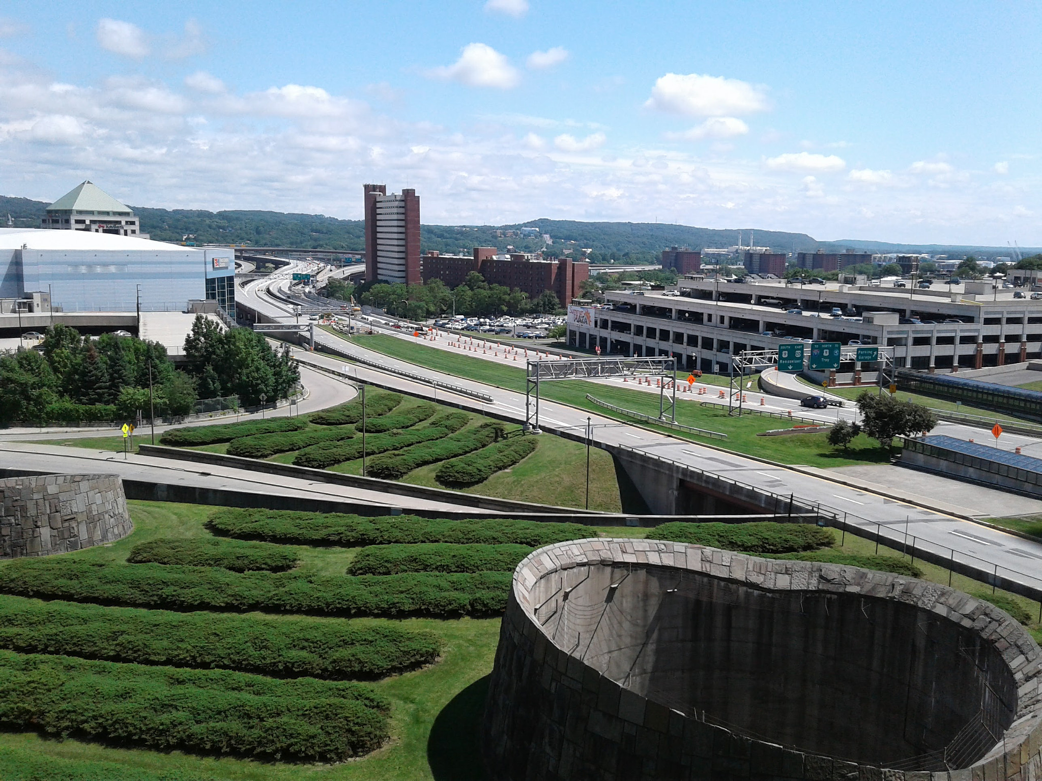 Samsung Galaxy On5 sample photo. Look out over empire state plaza photography