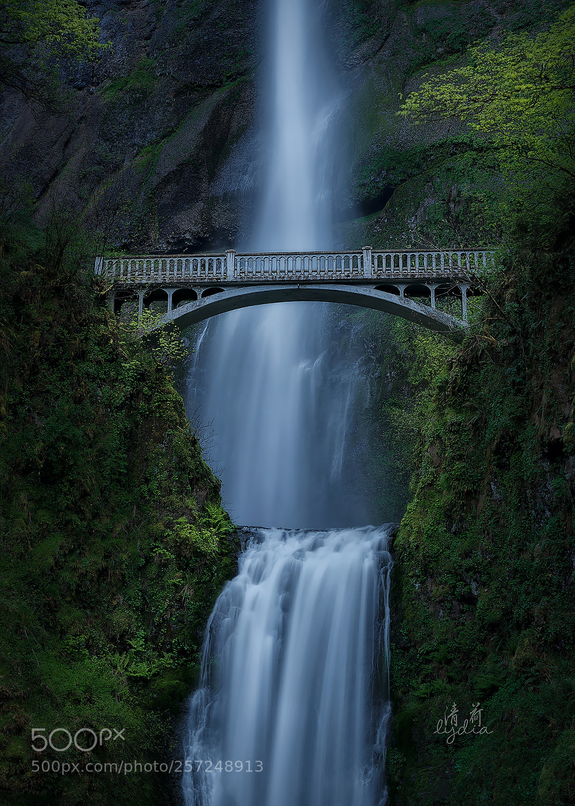 Sony a9 sample photo. Multnomah falls photography