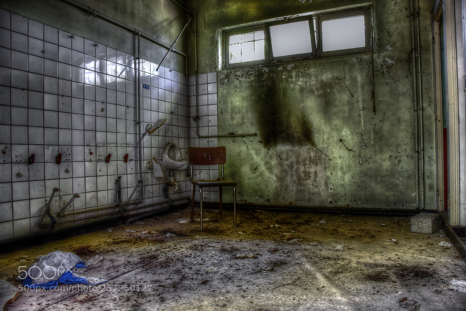 Nikon D7200 sample photo. Toilet urbex  photography