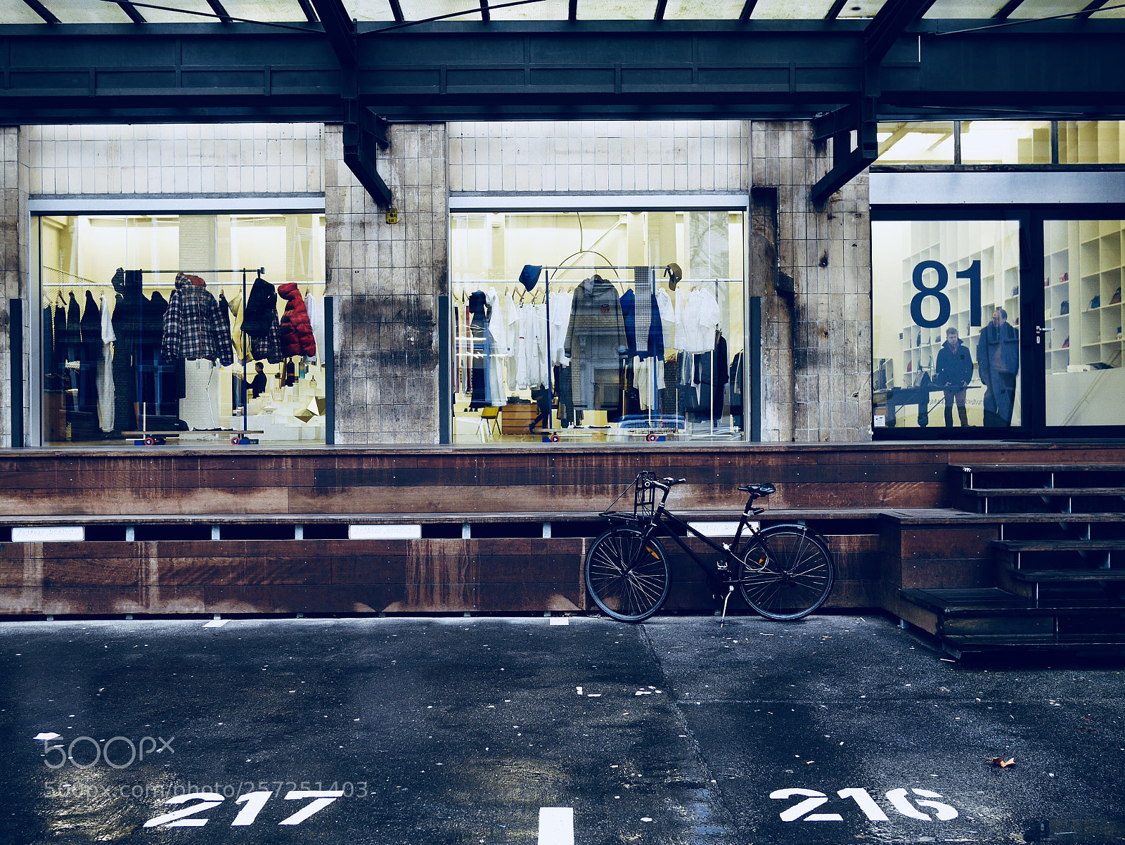 Panasonic Lumix DMC-GX7 sample photo. Berliner shopping photography