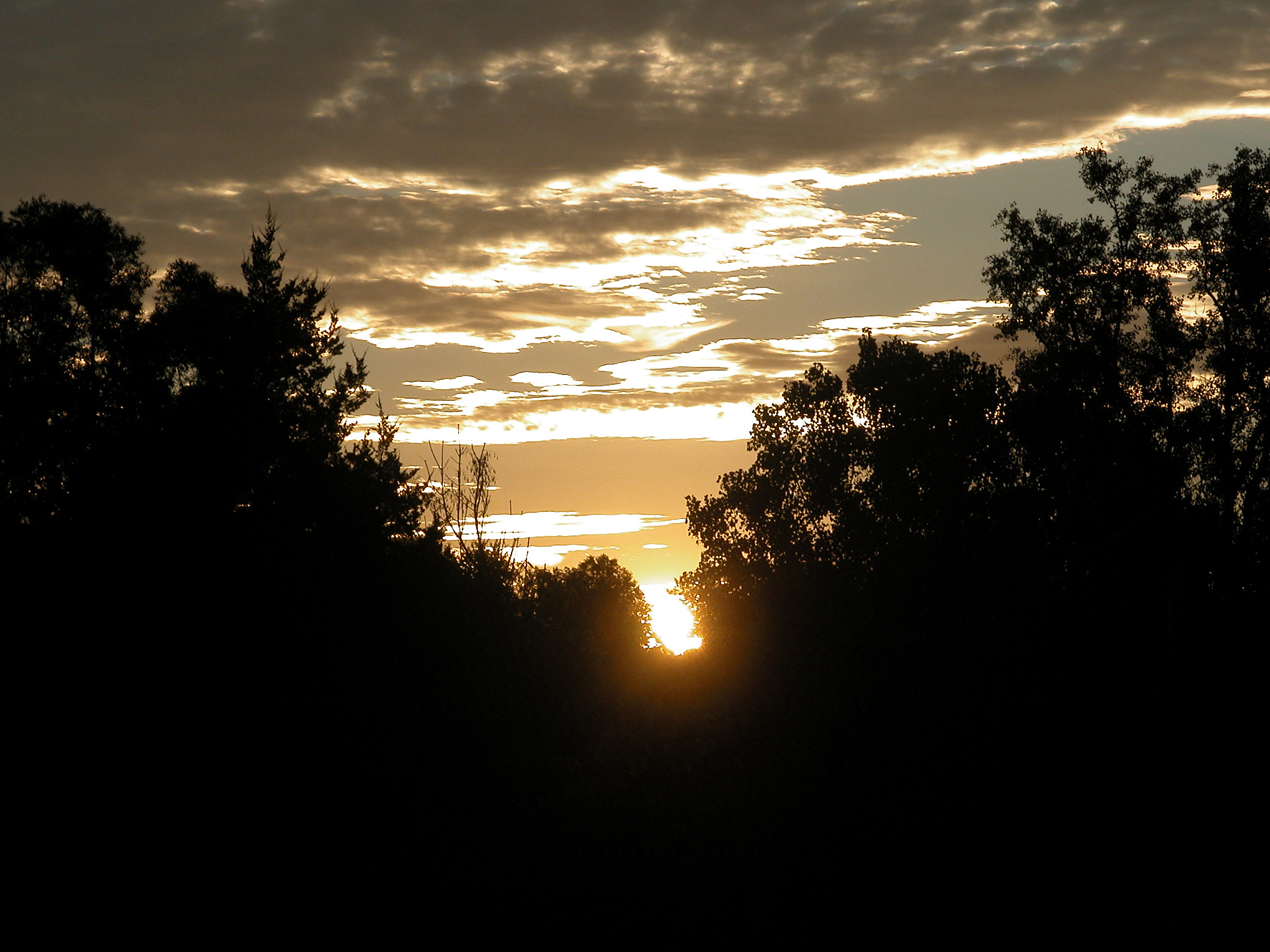 Nikon E5700 sample photo. Morning sunrise photography