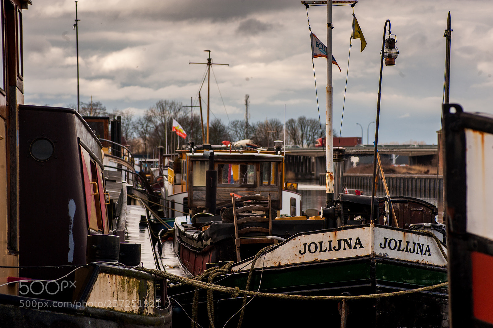 Nikon D3 sample photo. Walking in breda photography
