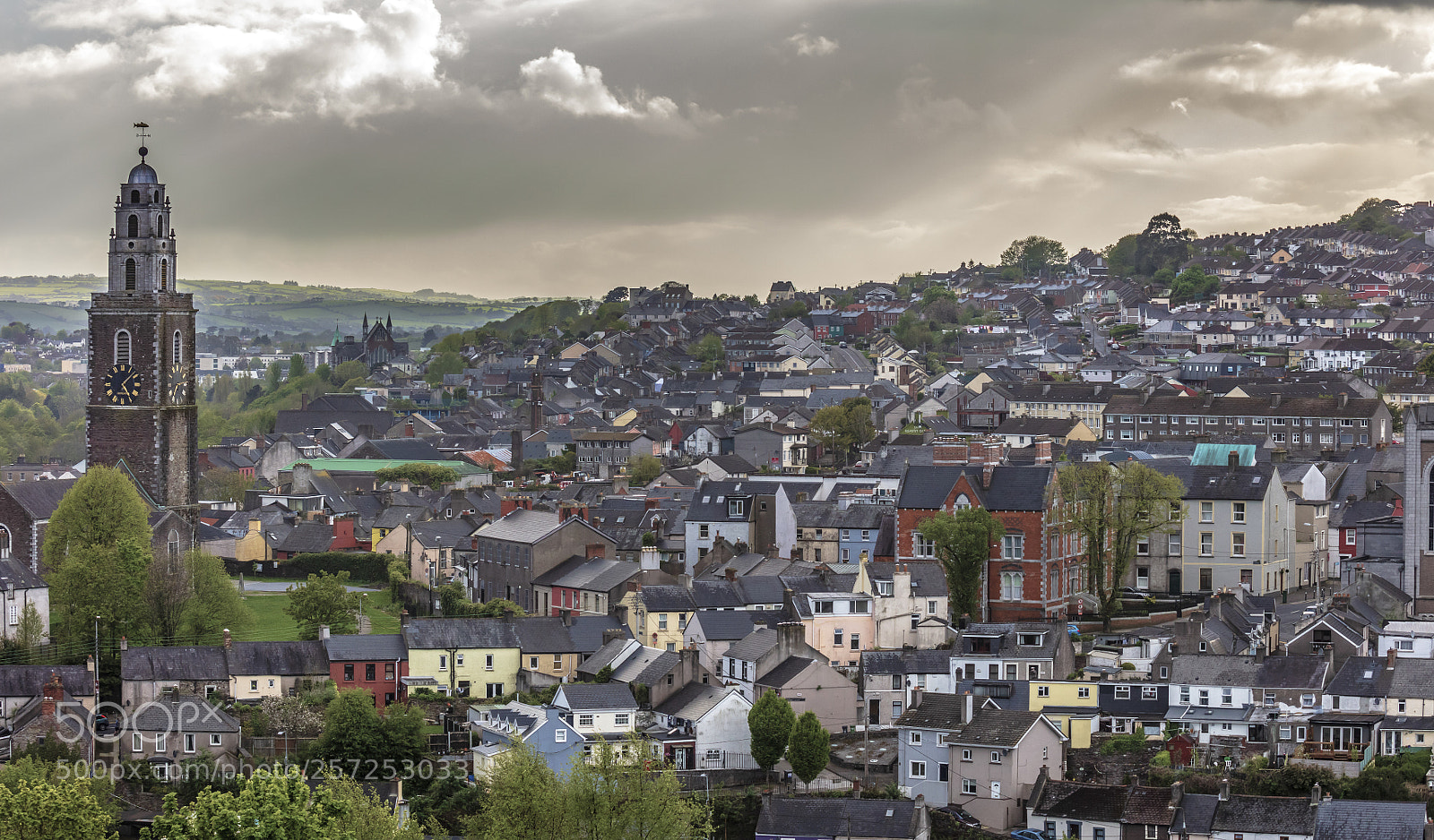Canon EOS 5DS R sample photo. Shandon church looks over photography