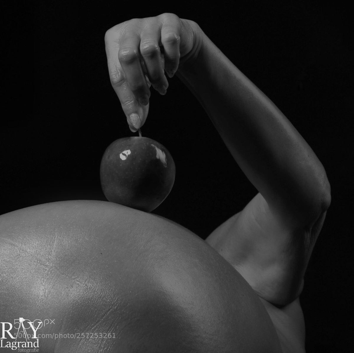 Nikon D610 sample photo. Apple photography